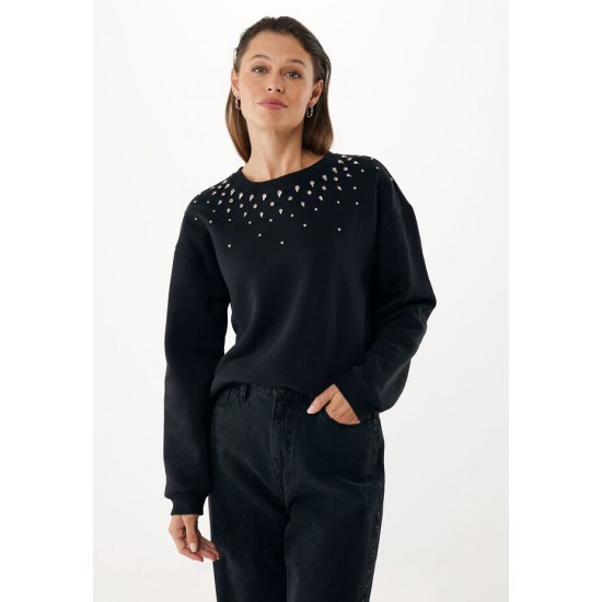 Embellished sweater Embellished sweater