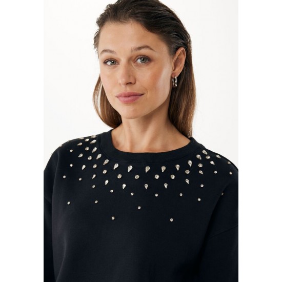 Embellished sweater Embellished sweater