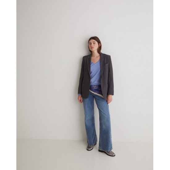 Ανοιχτό μπλε πουλόβερ με V λαιμόκοψη από οργανικό βαμβάκι