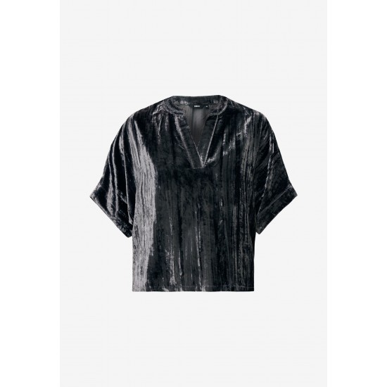 Γκρι τοπ σε βελούδο