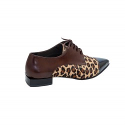 Δερμάτινα Δετά OXFORDS